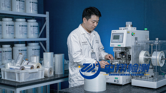PE vs PP：食品包装阻隔性与成型性 6 维对比与选型指南